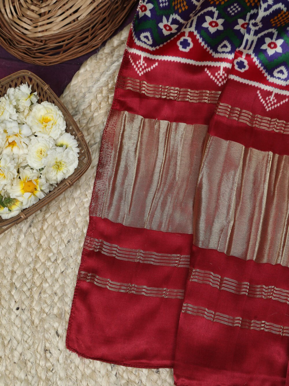 MAROON & RED IKKAT PATOLA PRINT DUPATTA - Image 5