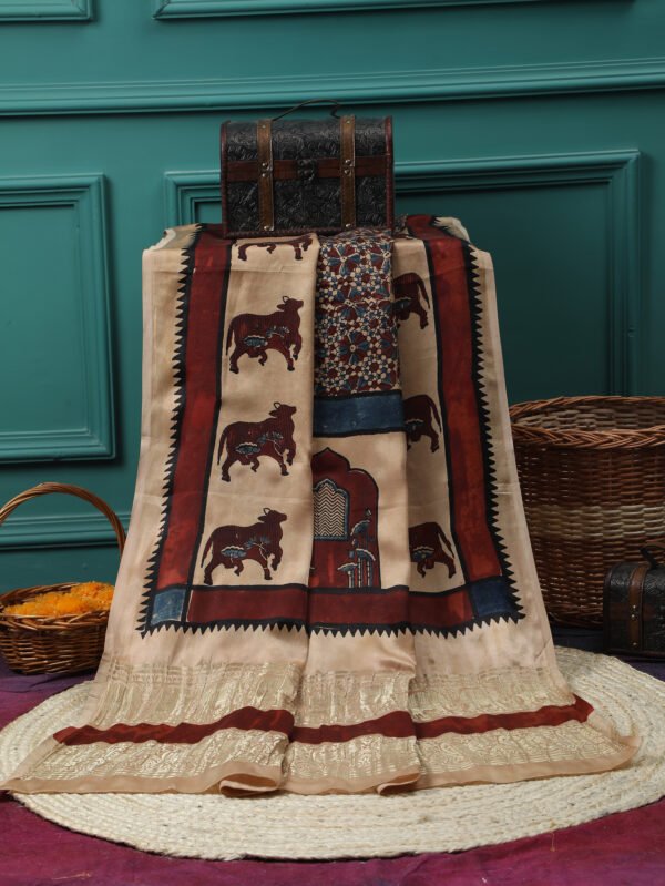 COLOUR AJRAKH HAND BLOCK COW PRINT DUPATTA