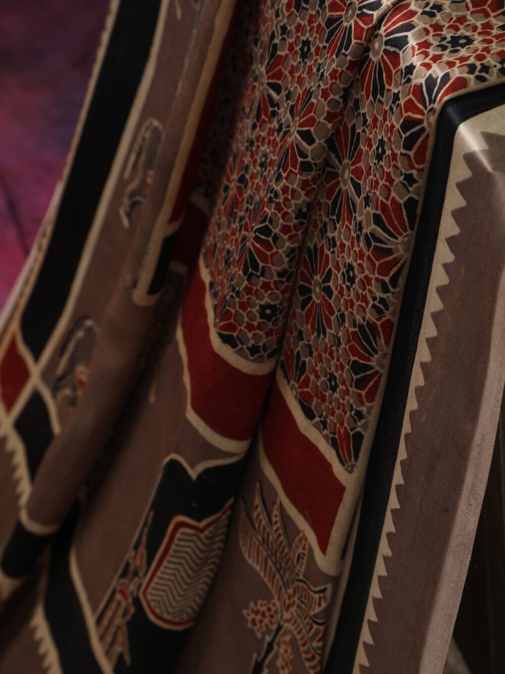 EARTHY BROWN COLOUR AJRAKH HAND BLOCK COW PRINT DUPATTA - Image 6