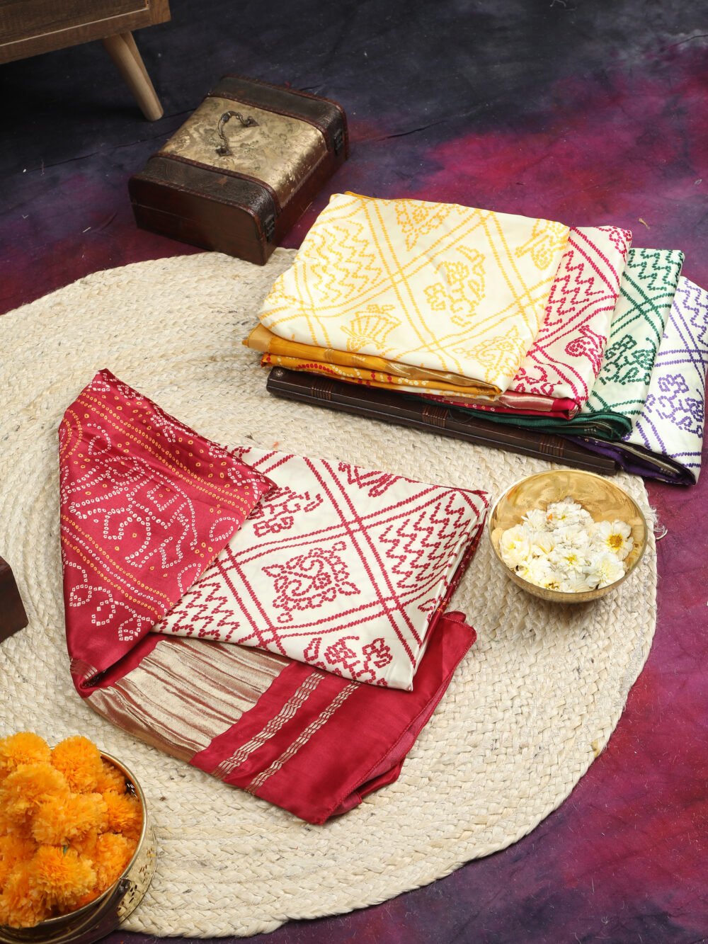 MAROON & CREAM BANDHANI PRINT DUPATTA - Image 2