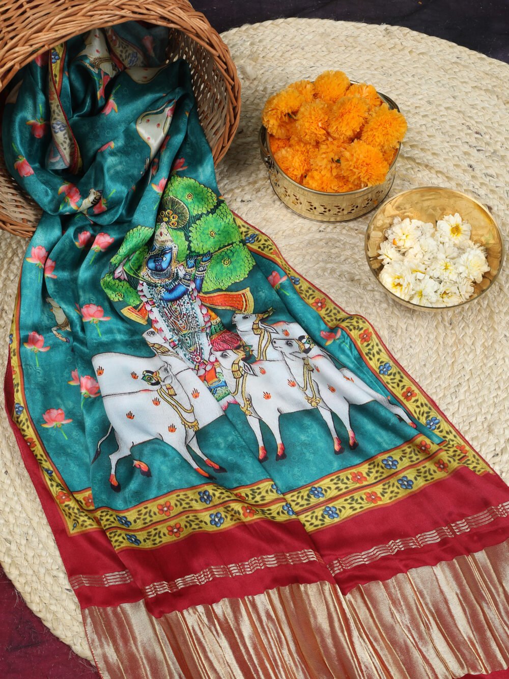 MAROON & BLUE SHRINATHIJI PICHWAI PRINT DUPATTA - Image 2