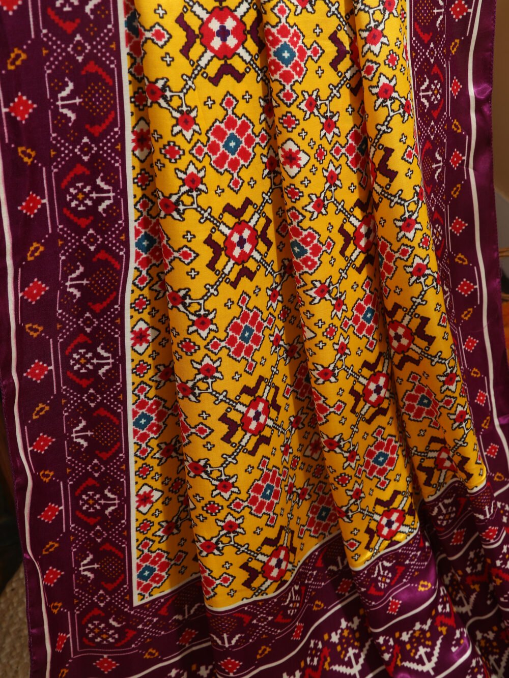 PURPLE & YELLOW IKKAT PATOLA PRINT DUPATTA - Image 7