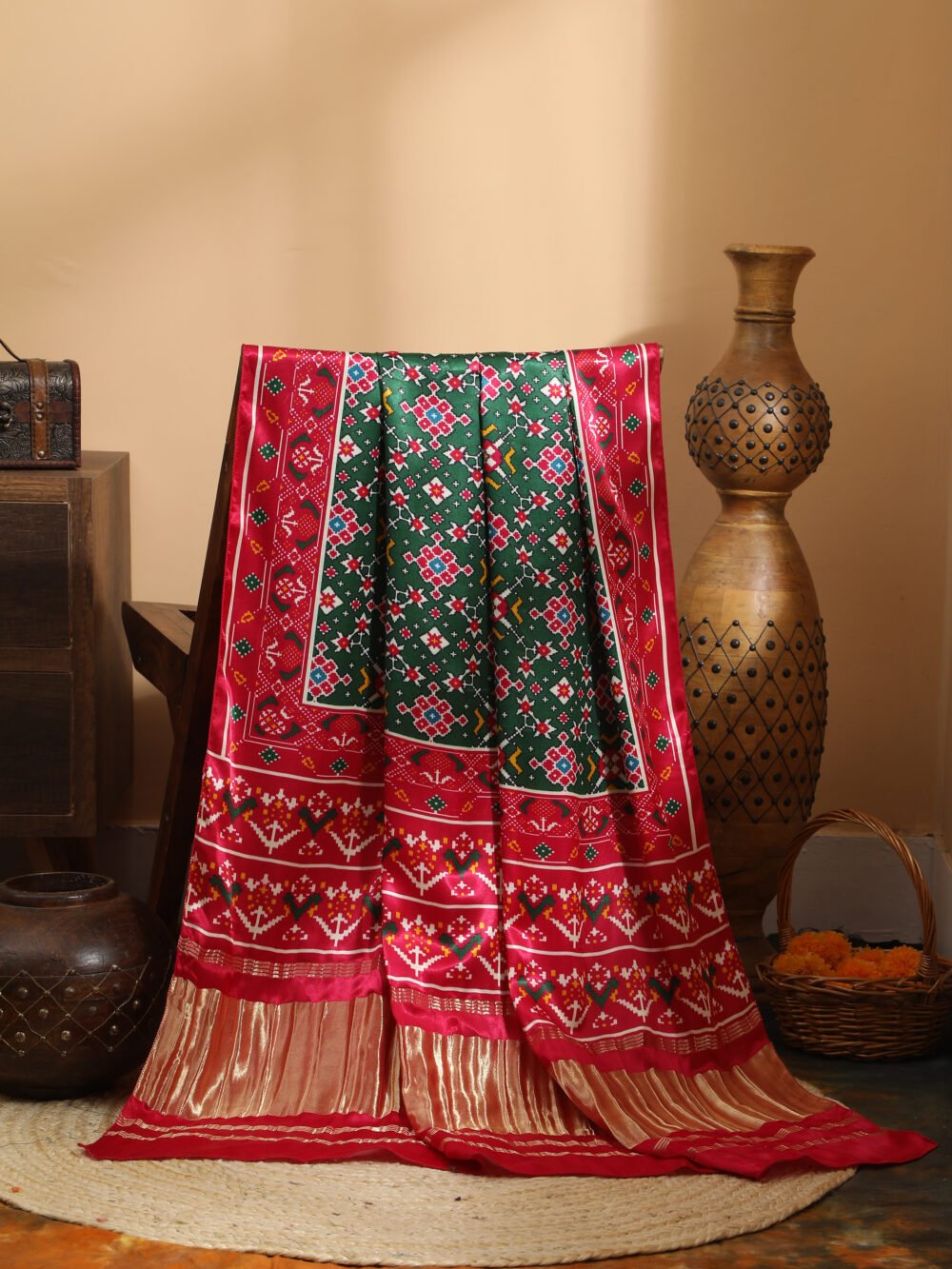 RED & GREEN IKKAT PATOLA PRINT DUPATTA