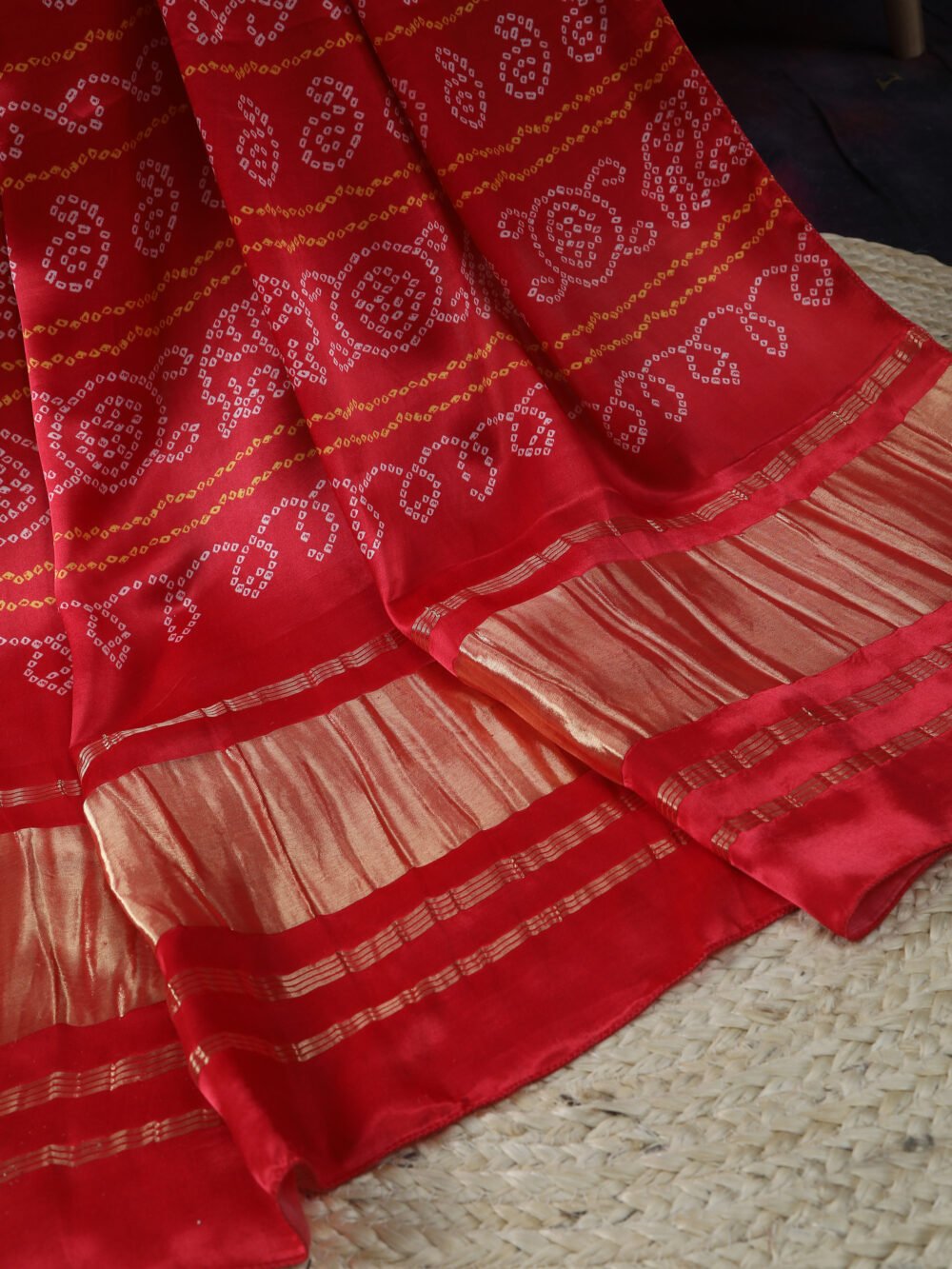 RED BANDHANI PRINT DUPATTA - Image 9