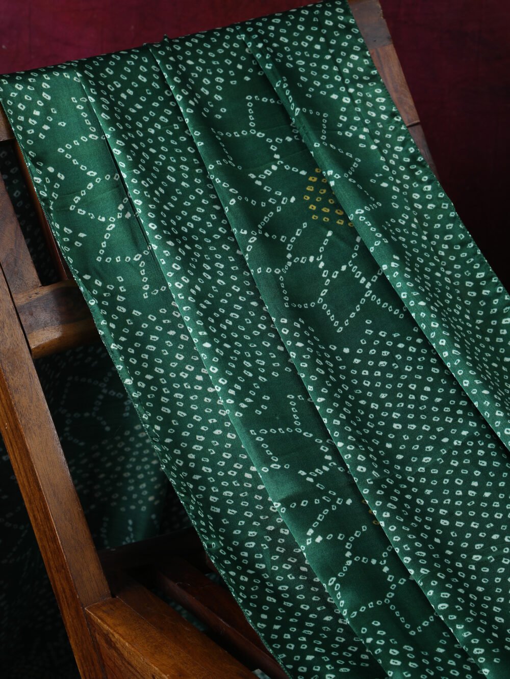GREEN SURYAMUKHI BANDHANI PRINT DUPATTA - Image 10