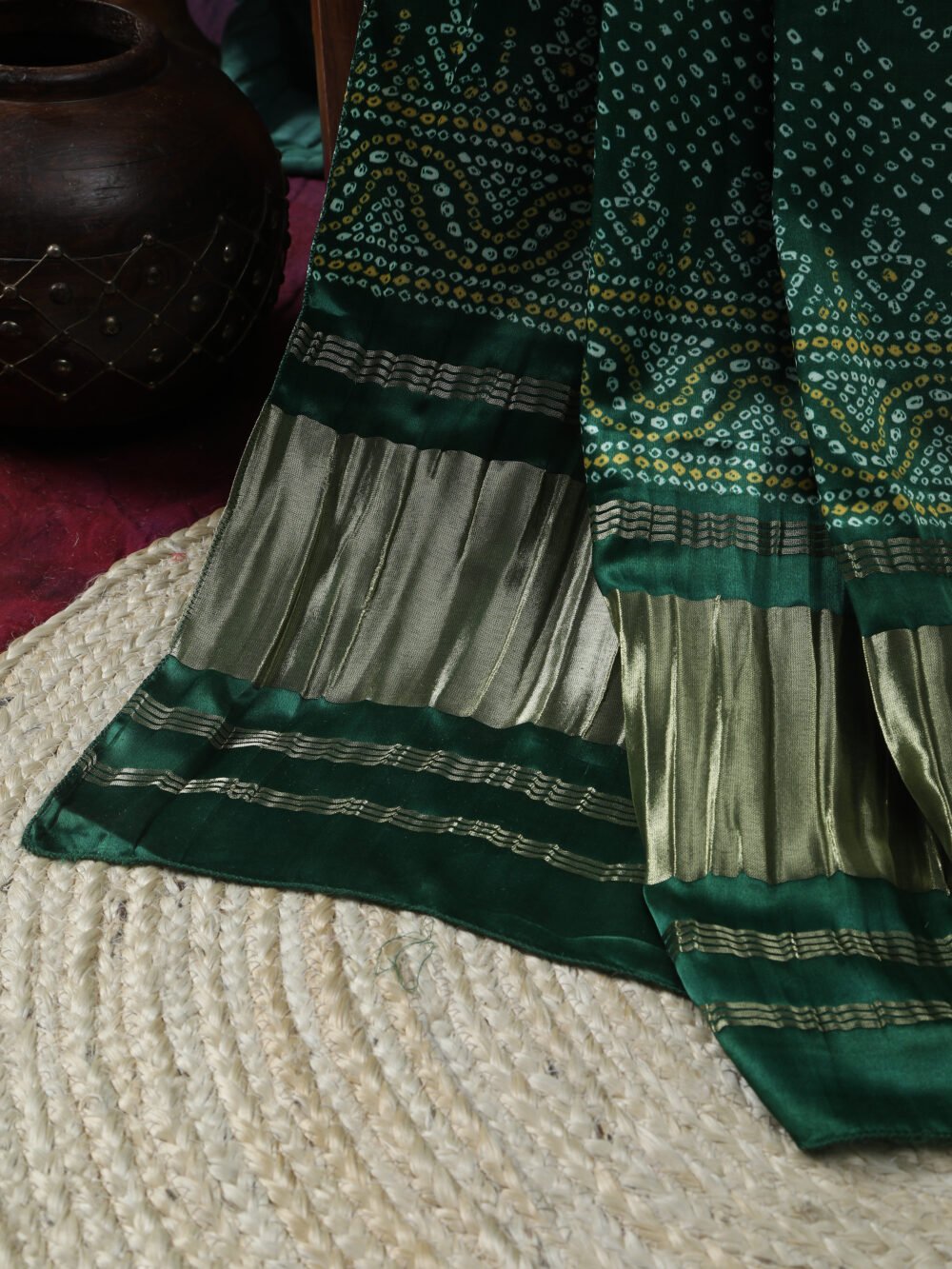 GREEN SURYAMUKHI BANDHANI PRINT DUPATTA - Image 9