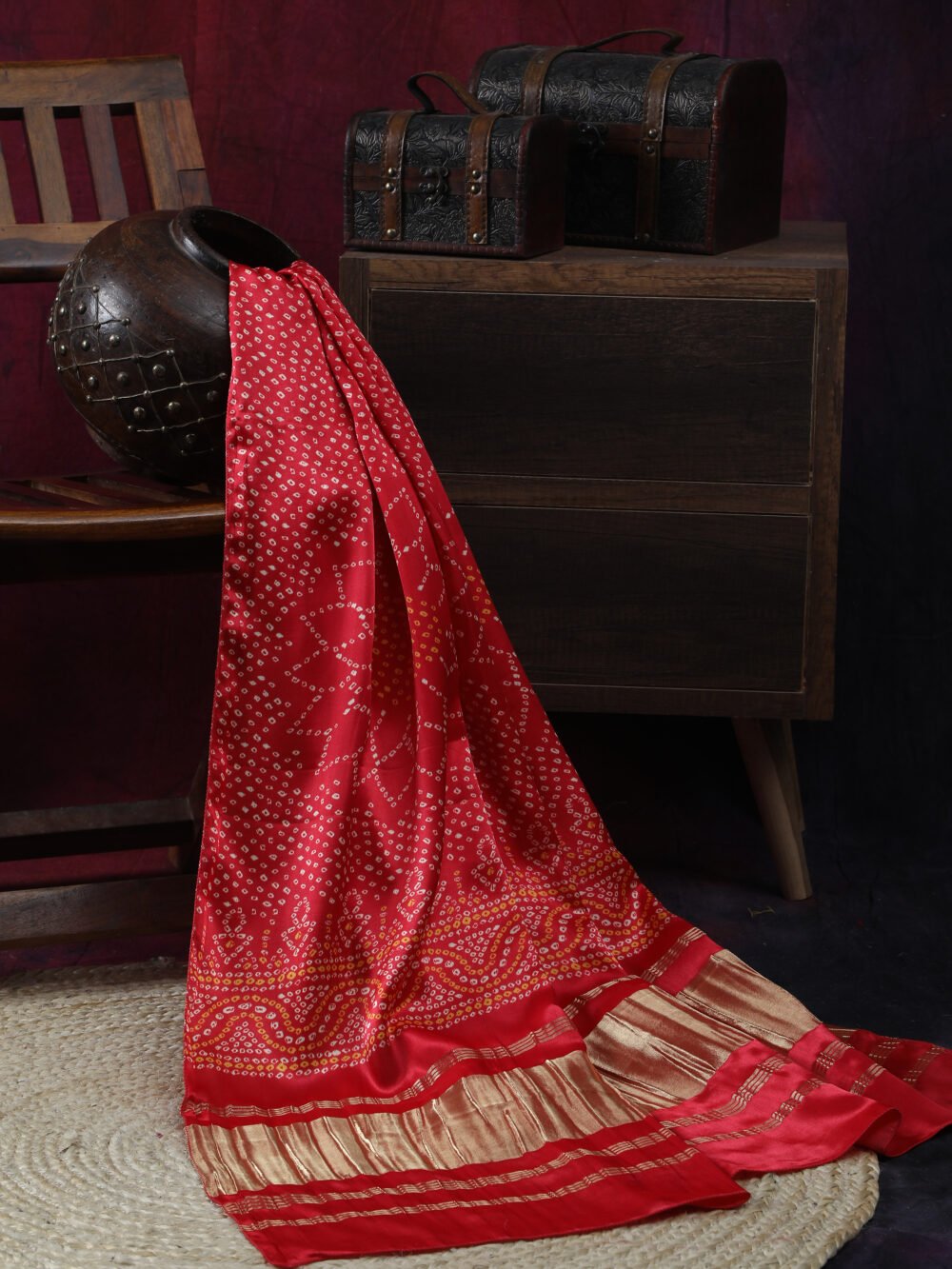 RED SURYAMUKHI BANDHANI PRINT DUPATTA - Image 3