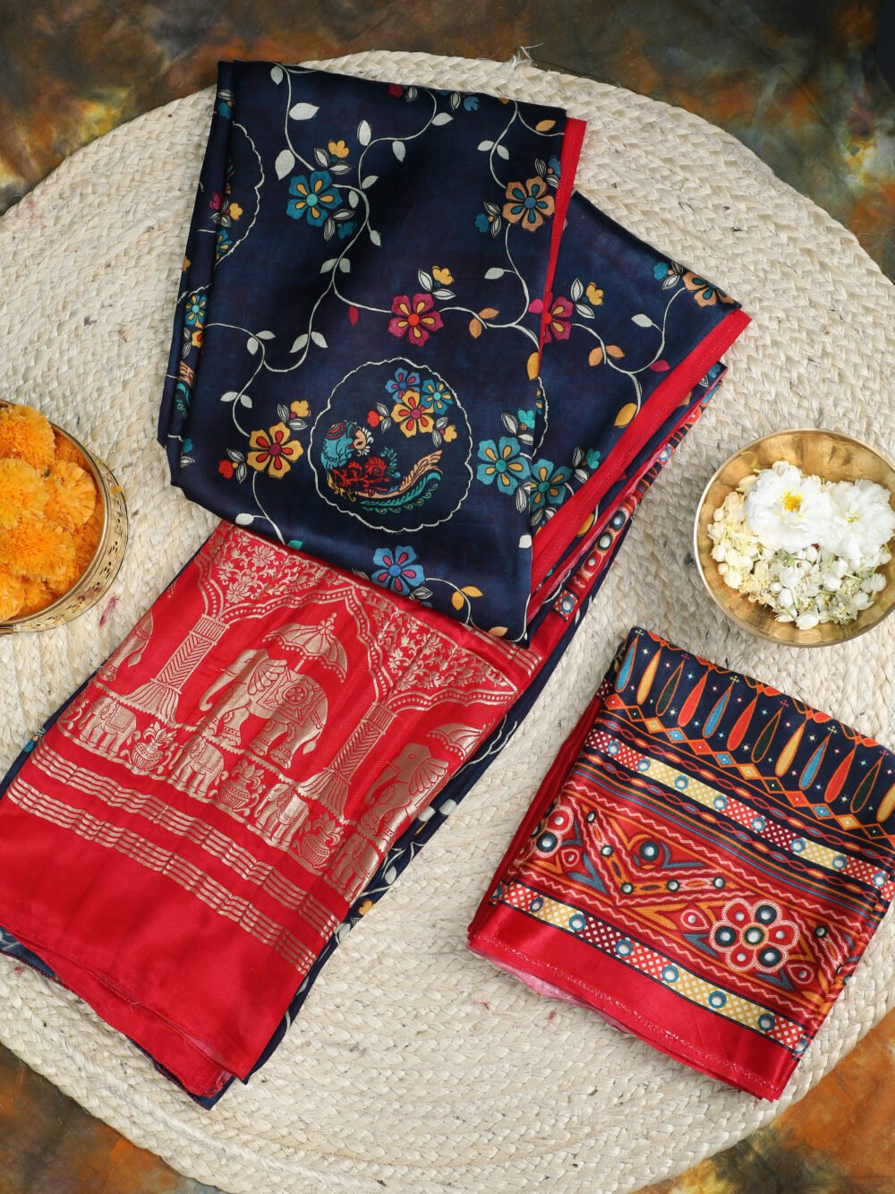 RUST&GREY  KALAMKARI PRINT SAREE WITH HATHI BANARASI PALLU SAREE - Image 5