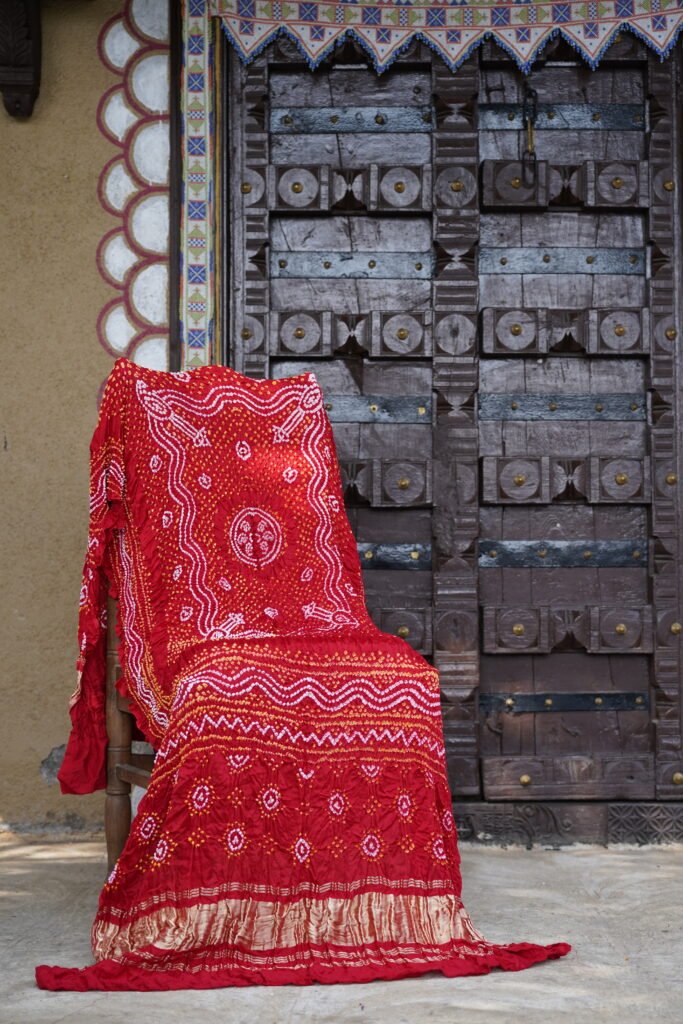 RED CHANDRAKHANI BANDHANI IN PURE GAJJI SILK DUPATTA