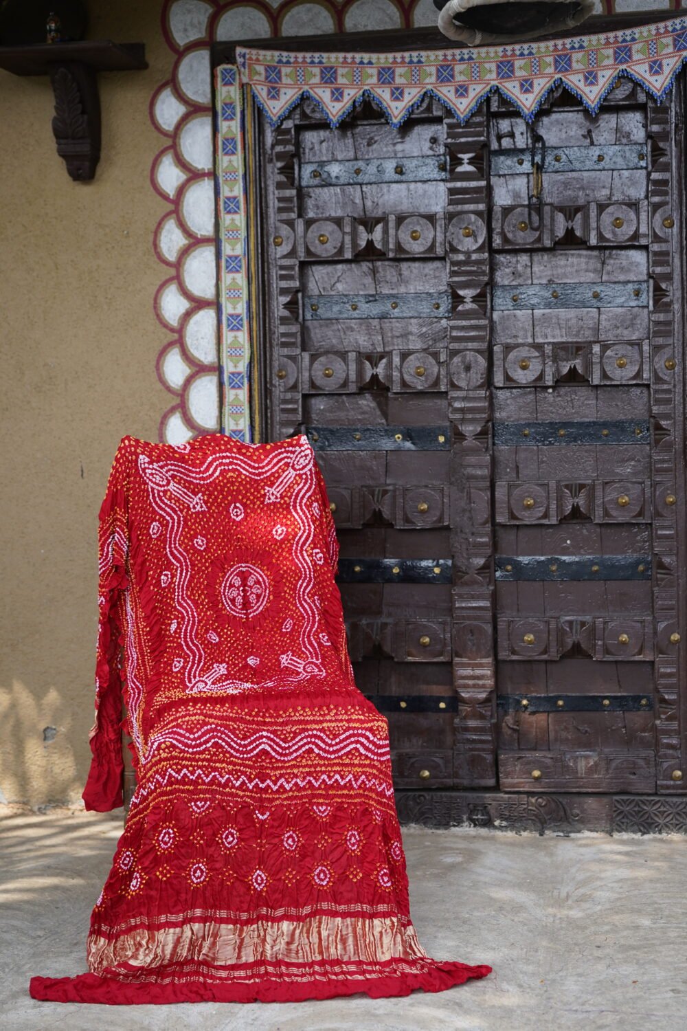 RED CHANDRAKHANI BANDHANI IN PURE GAJJI SILK DUPATTA - Image 3